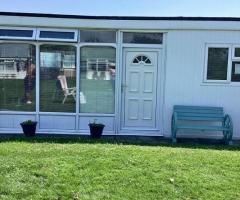 Detached chalet