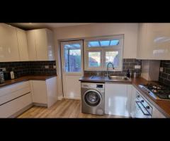 2 Bed Terraced House, Kingsmead Drive, UB5