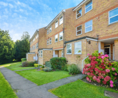 2 Bed Flat, Lincoln Court, Berkhamsted, HP4