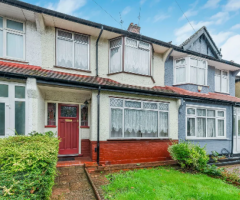 3 bed terraced house for sale  Lodge Avenue, Croydon CR0
