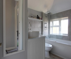 Wonderful semi detached family home Victoria Road, Berkhamsted - 8