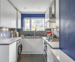 A semi detached family home Verney Close Berkhamsted - 6