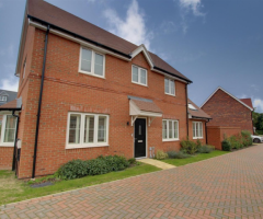 Blainways Avenue, Tring