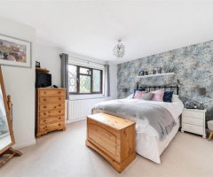 Highfield, off Love Lane, Kings Langley - 10