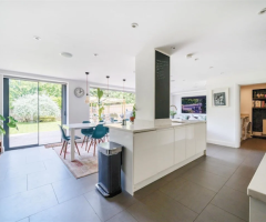 Stunning 5 bedr family house Grove Road, Tring
