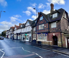 1 Bed Flat, High Street, Bushey, WD23