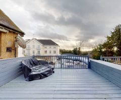 1 Bed Flat, High Street, Bushey, WD23 - 11