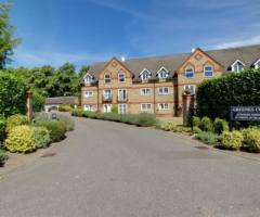 2 bed flat for sale Greenes Court, Lower Kings Road, Berkhamsted HP4