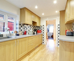 3 bed detached house for sale Finch Road, Berkhamsted - 8