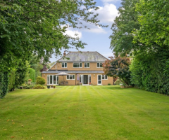 Wonderful detached family home Botley Road, Chesham