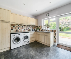Wonderful detached family home Botley Road, Chesham - 8