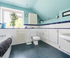 Wonderful detached family home Botley Road, Chesham - 12