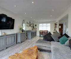 Five bedrooms semi-detached family home Toms Lane, Kings Langley