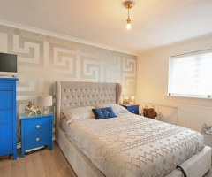 Five bedrooms semi-detached family home Toms Lane, Kings Langley