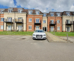 Two Bedroom Apartment Primrose Hill, Kings Langley