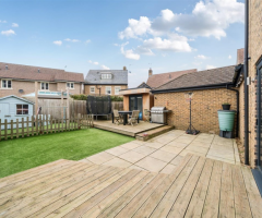 Stag Lane, Berkhamsted - 13
