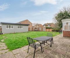 Vicarage Road, Marsworth, Tring - 12