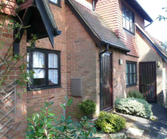 BUSHEY VILLAGE, Church Walk, RETIREMENT flat