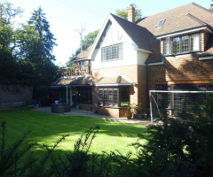 Detached 6 bedroom House in gated woodland location NORTHWOOD, Pinewood Close