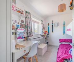 Meadow Way, Kings Langley - 11