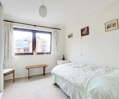 2 bed flat for sale Saddlers Walk, High Street, Kings Langley - 6