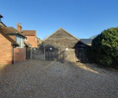 2 bed flat for sale High Street, Kings Langley - 8