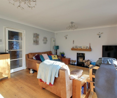 Hempstead Road, Kings Langley - 6