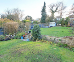 Hempstead Road, Kings Langley - 12