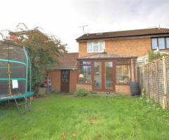Abbey Drive, Abbots Langley