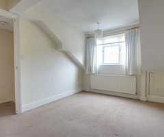 Hunters Close, Tring - 7
