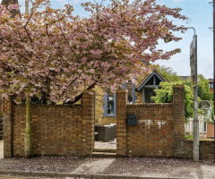 High Street, Northchurch, Berkhamsted - 12