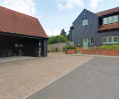 Chiltern Hills Close, Aldbury, Tring