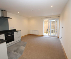 Unique Luxury Studio Apartment Set In Heart Of Hemel Old Town!