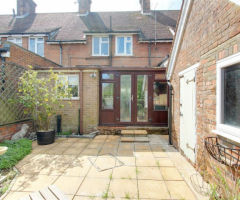Fox Road, Wigginton, Tring - 11
