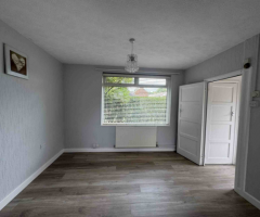 Studio Bungalow with private patio garden, SOUTH OXHEY, Hayling Road