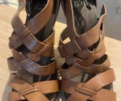 Natural leather women's high heel shoes size 3-4