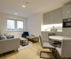 Pinnacle House, Kings Langley