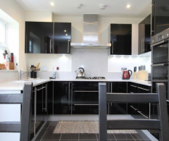 4 Bed Terraced House, Colnhurst Road, WD17