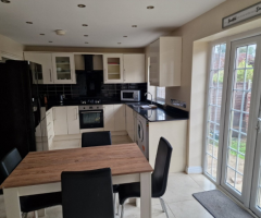 5 Bed Detached House, Hunting Gate, HP2