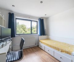 A wonderful detached family home Finch Road, Berkhamsted - 11