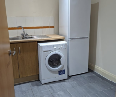 2 Bed Flat, Greatacre, HP5