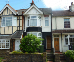 TWO BED TWO BATH COTTAGE BURSTING OXHEY VILLAGE, Pinner Road