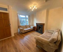 TWO BED TWO BATH COTTAGE BURSTING OXHEY VILLAGE, Pinner Road