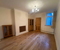TWO BED TWO BATH COTTAGE BURSTING OXHEY VILLAGE, Pinner Road