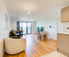 1 Bed Flat, Orchid Court, WD17 5 minutes walking distanse from Watford Junction Station