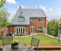Flora Avenue, Aston Clinton - 17
