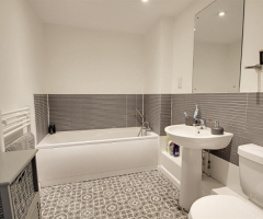 Metropolitan Station Approach, Watford - 13
