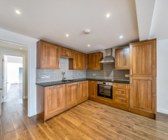 1 Bed Flat + basement, Queens Road, WD17