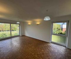 OXHEY, Manning Court, Eastbury Road