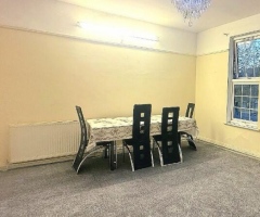 3 bedroom  The Parade, High Street, Watford - 7